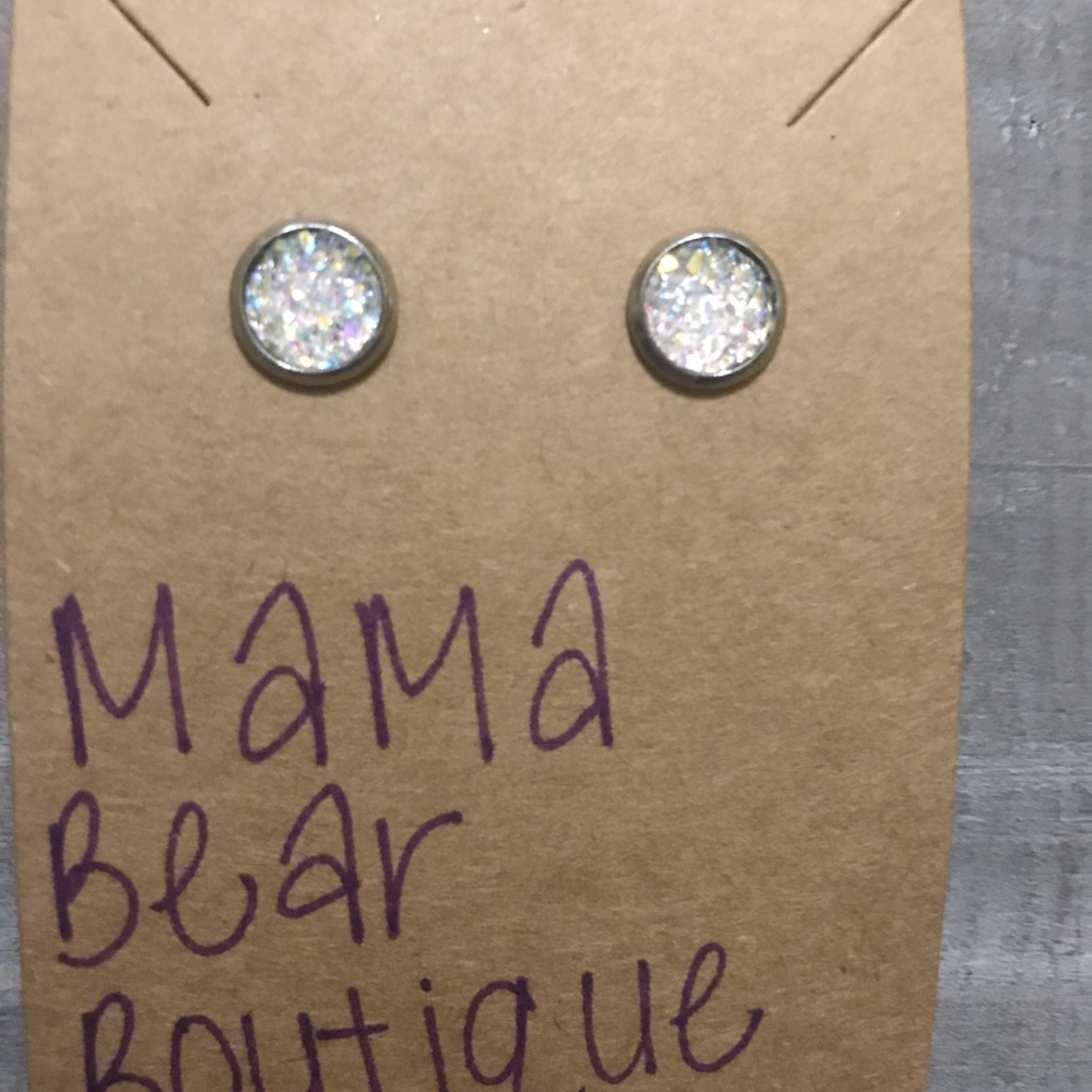 8 mm Dazling snowy druzy studs
